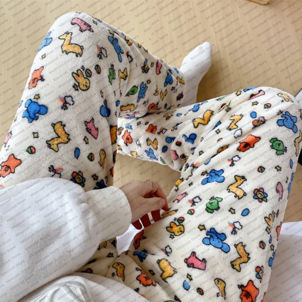 

Cartoon flannel pajama pants for women's autumn and winter warm casual home pajama pants Ladies' trousers Home cute pants