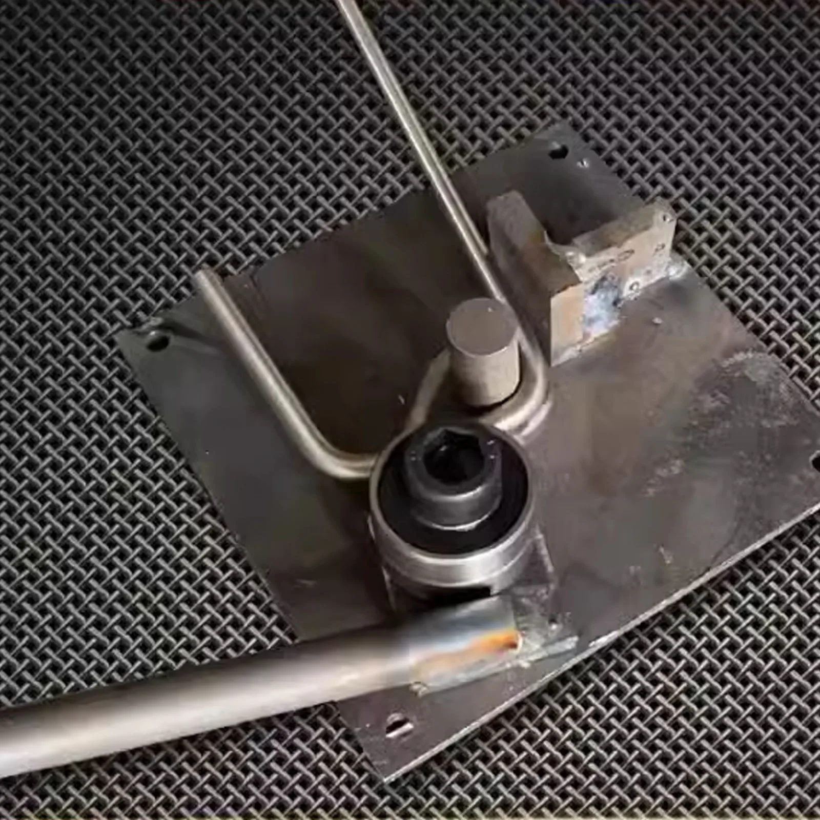 1-8MM Manual Steel Bar Bender, DIY Round Rebar Bending Machine Construction Building Deformed Rod Folding Tool