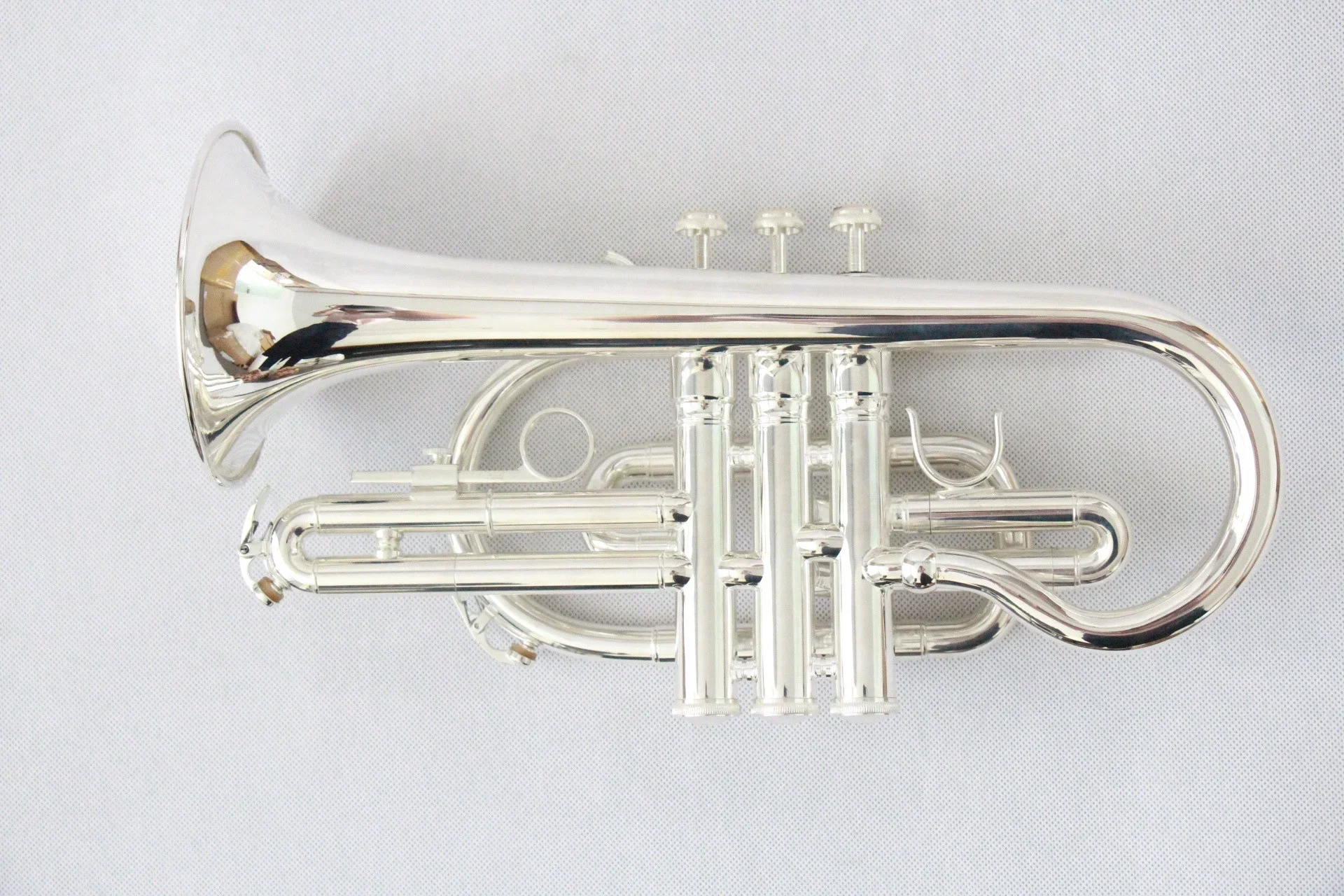 Hooqu النحاس الجسم كوبرونيكل صمامات الفضة مطلي سوبرانو كورنيه رخيصة الثمن Cornet Bb