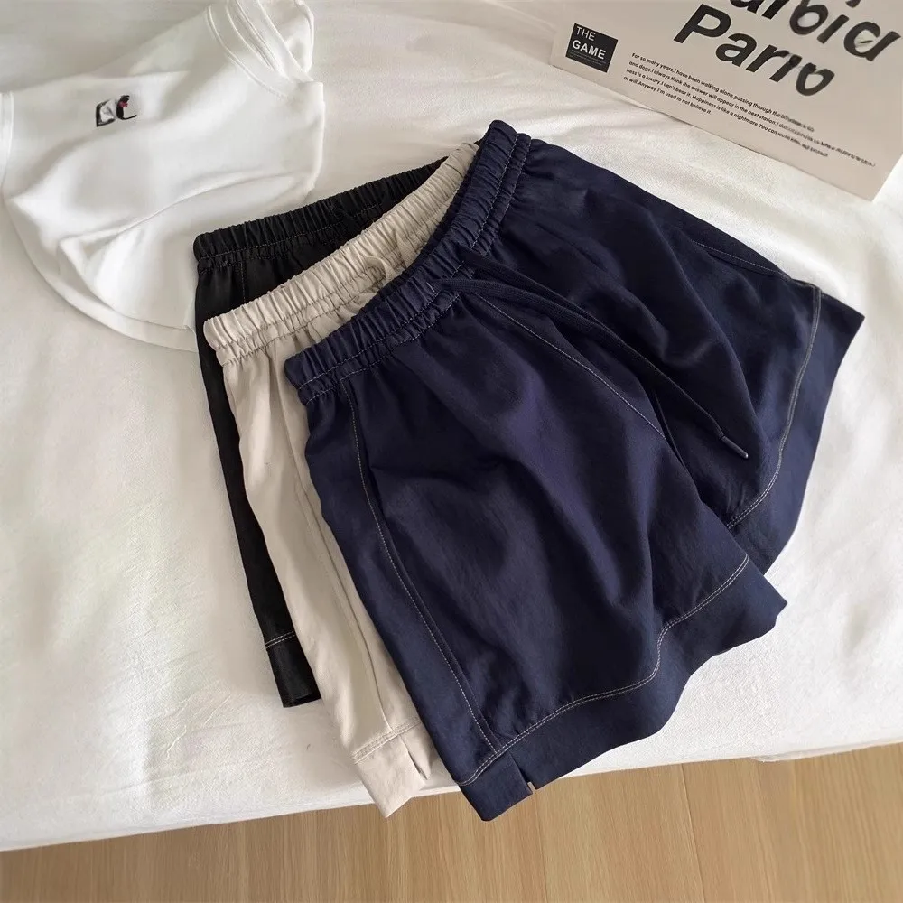 

Женские летние шорты из ледяного шелка с эффектом ретро-стиля, широкие, на резинке и со шнурком, свободные, тонкие, универсальные, с эффектом похудения