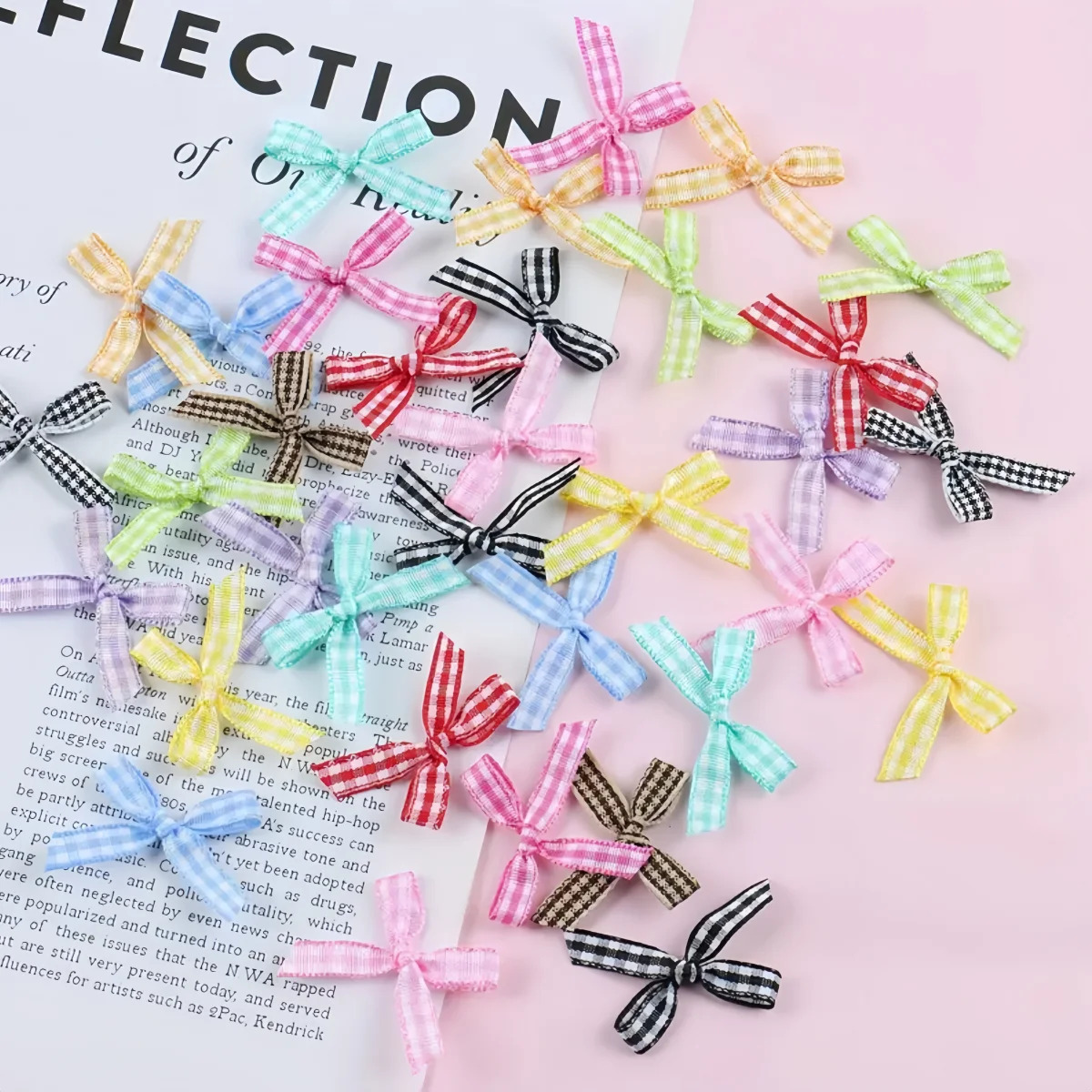 50 Stück/Lot Mini-Karo-Schleifenbänder, karierte Gingham-Schleifen für DIY-Nähprojekte, Hochzeitsdekoration, Haarnadeln und Kleidungszubehör – Detail 4
