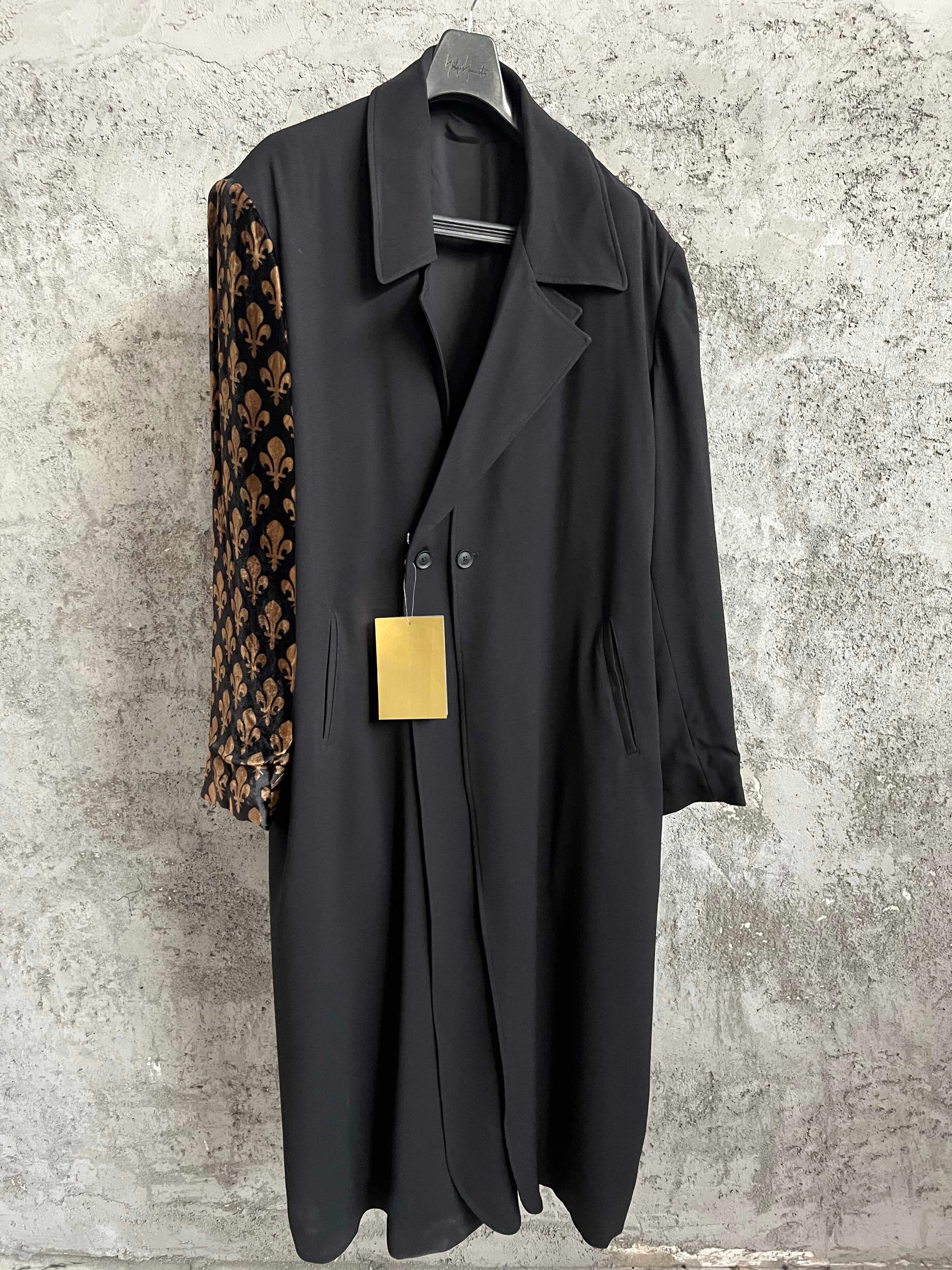 

TOP-YAMAMOTO original design velvet sleeve printed long coat jacket