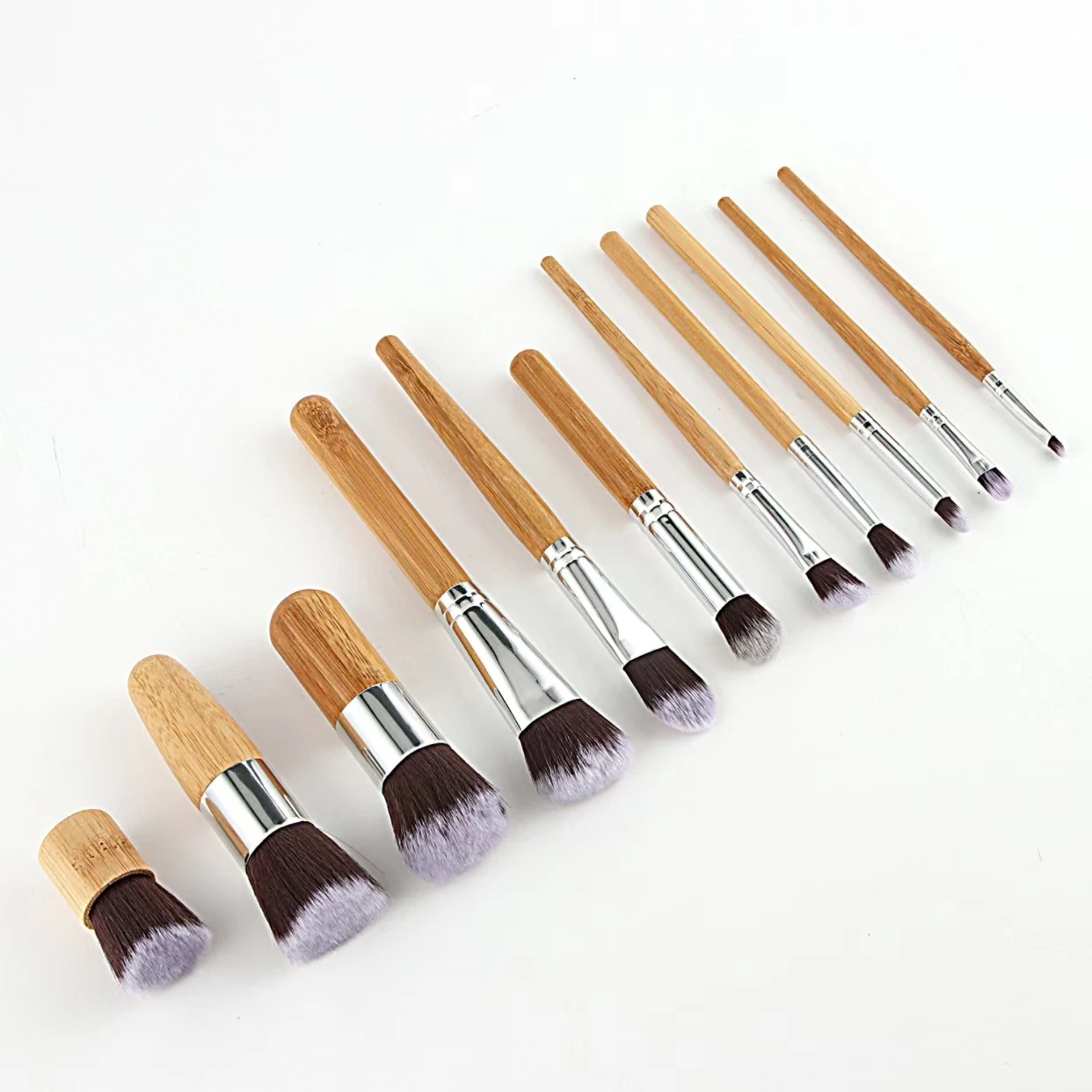 11pcs Natural Bamboo Handle Makeup Brushes Foundation Blending Make Up Tool Set With Cotton Bag