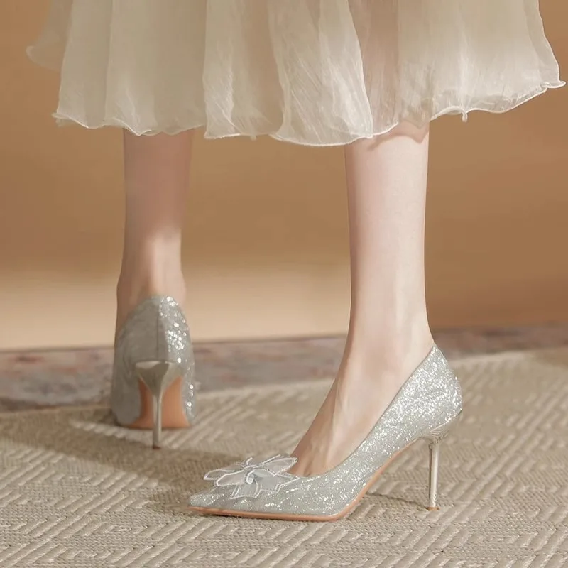 صيف جديد مدبب الترتر شبكة فراشة عقدة الانزلاق على مقاومة للاهتراء عالية الكعب للنساء أحذية النعال الحفلات