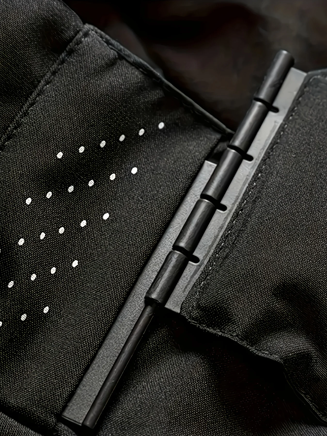 Maßgefertigte, abnehmbare Kapuzenjacke mit Reißverschluss und winddichtem Obermaterial, personalisierbar mit Fotos, Text oder Logo. – Detail 5