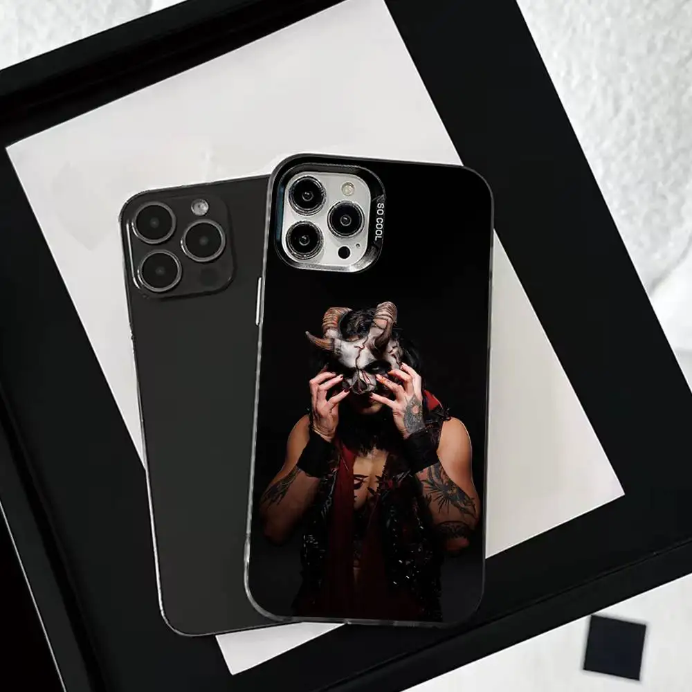 حافظة هاتف RheaS R-Ripley WWE لهاتف iPhone 16,15,14,13,12,11,Mini,Pro,SE,MAX غطاء أبيض غير لامع مقاوم للصدمات