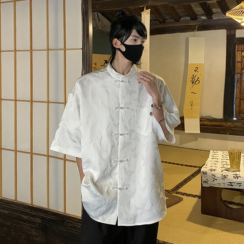 

Новая мужская рубашка в китайском стиле с белой вышивкой, летняя, модная, брендовая, на пуговицах, в стиле тан, свободного кроя, молодежная, популярная