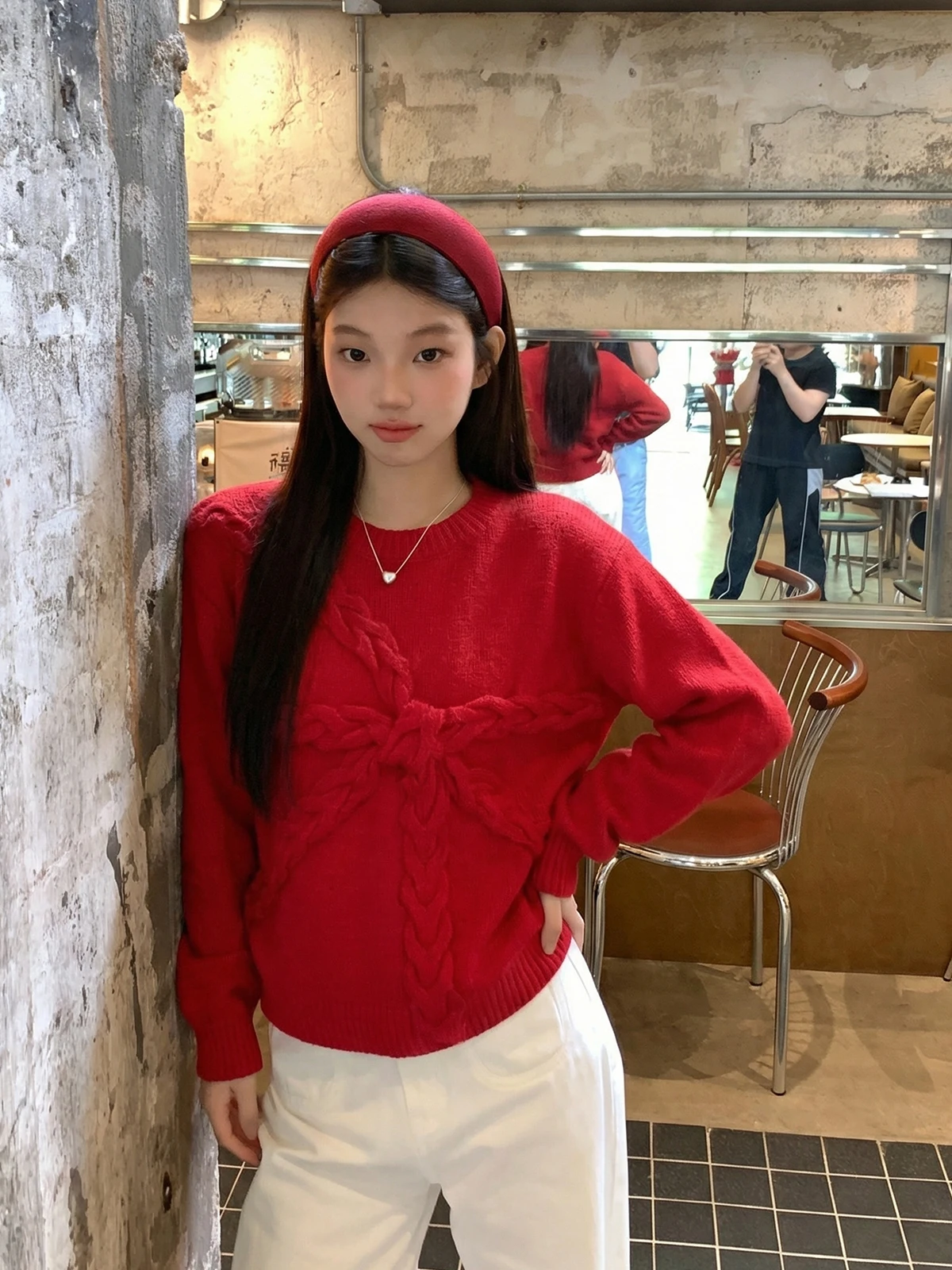 

Red round Ne Knitted Sweater Women's Winter Casual Comfortable Lazy Warm Top Knot Korean Sle Soft Medium Thin