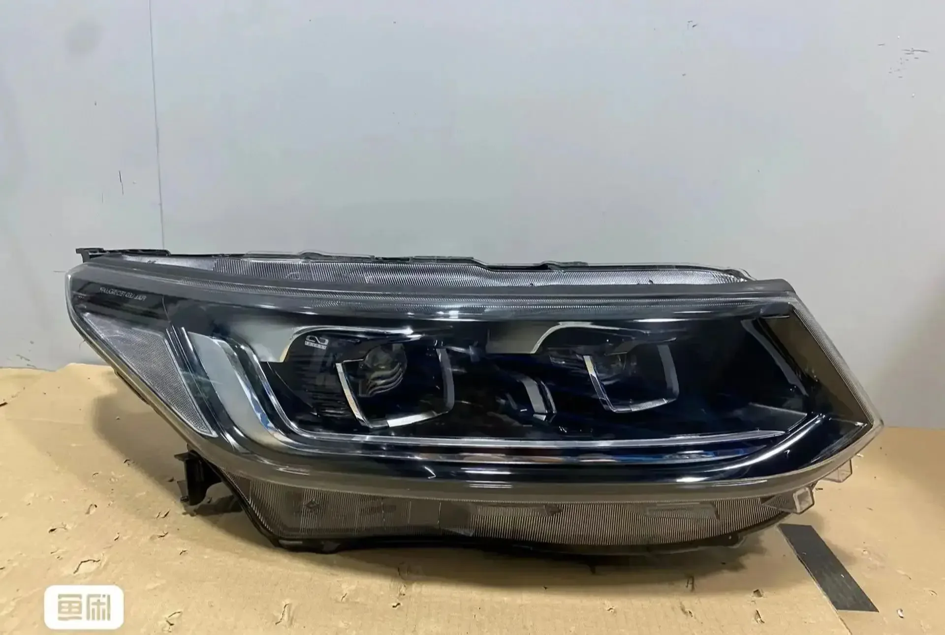 

светодиодная фара для Changan cs95 7pins