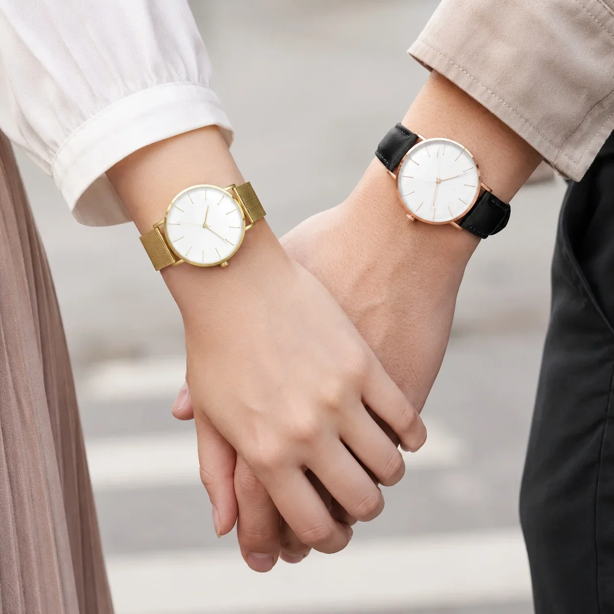 Luxury Simple Couple Watches Set 2Pcs Thin Round Dial Mesh Strap & Leather Band Quartz Wristwatches For Men Women Couple Gift