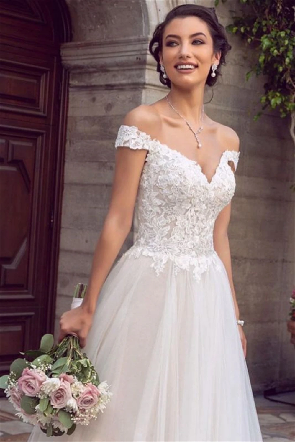 

Sexy Long Lace Bride Dress 2025 Elegant Off the Shoulder Applique A Line Wedding Bridal Gowns Customized