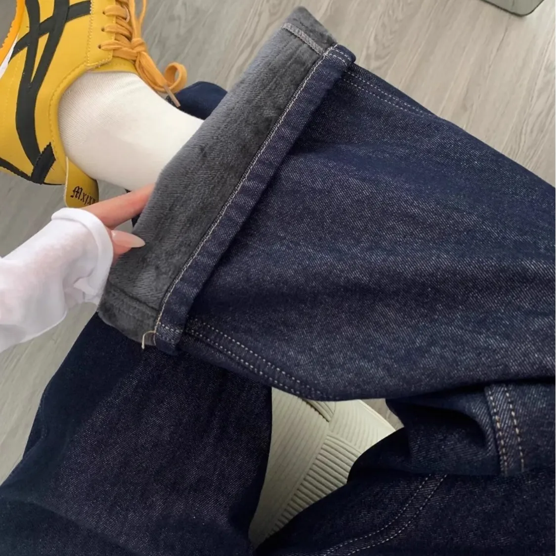 Fleece Lined Wide Leg Blue Jeans Women's Winter New plus Size Loose Slimming High Waist Drapey Straight Leg Pants