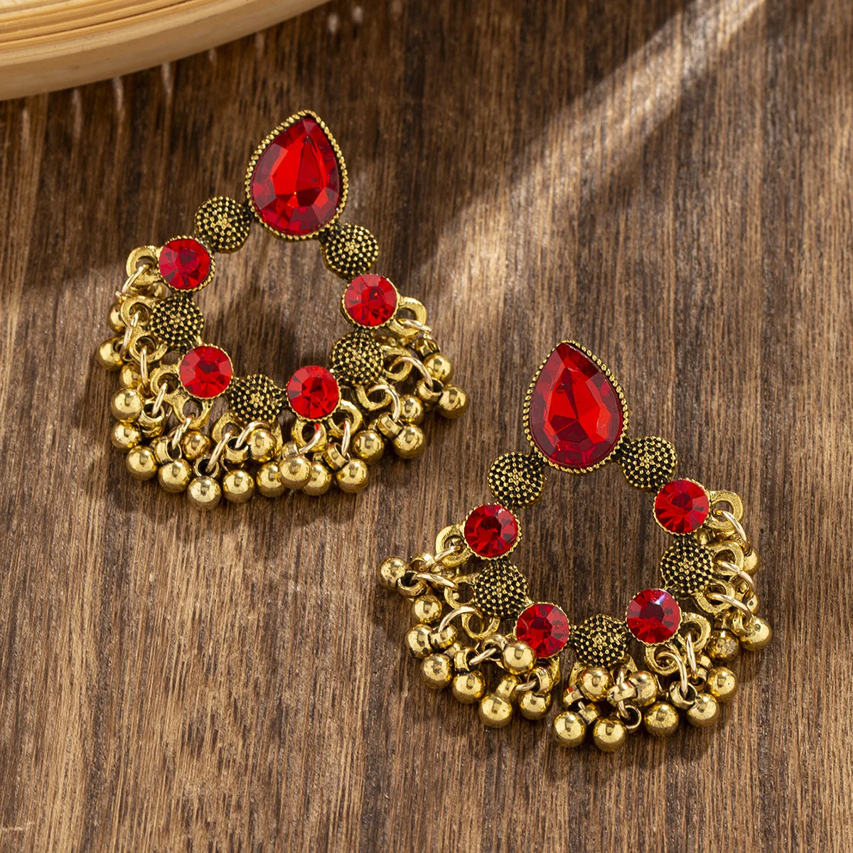 Europe, America, Bohemian fringed bells, imitation gemstone earrings, retro minority style earrings, wholesale earrings.