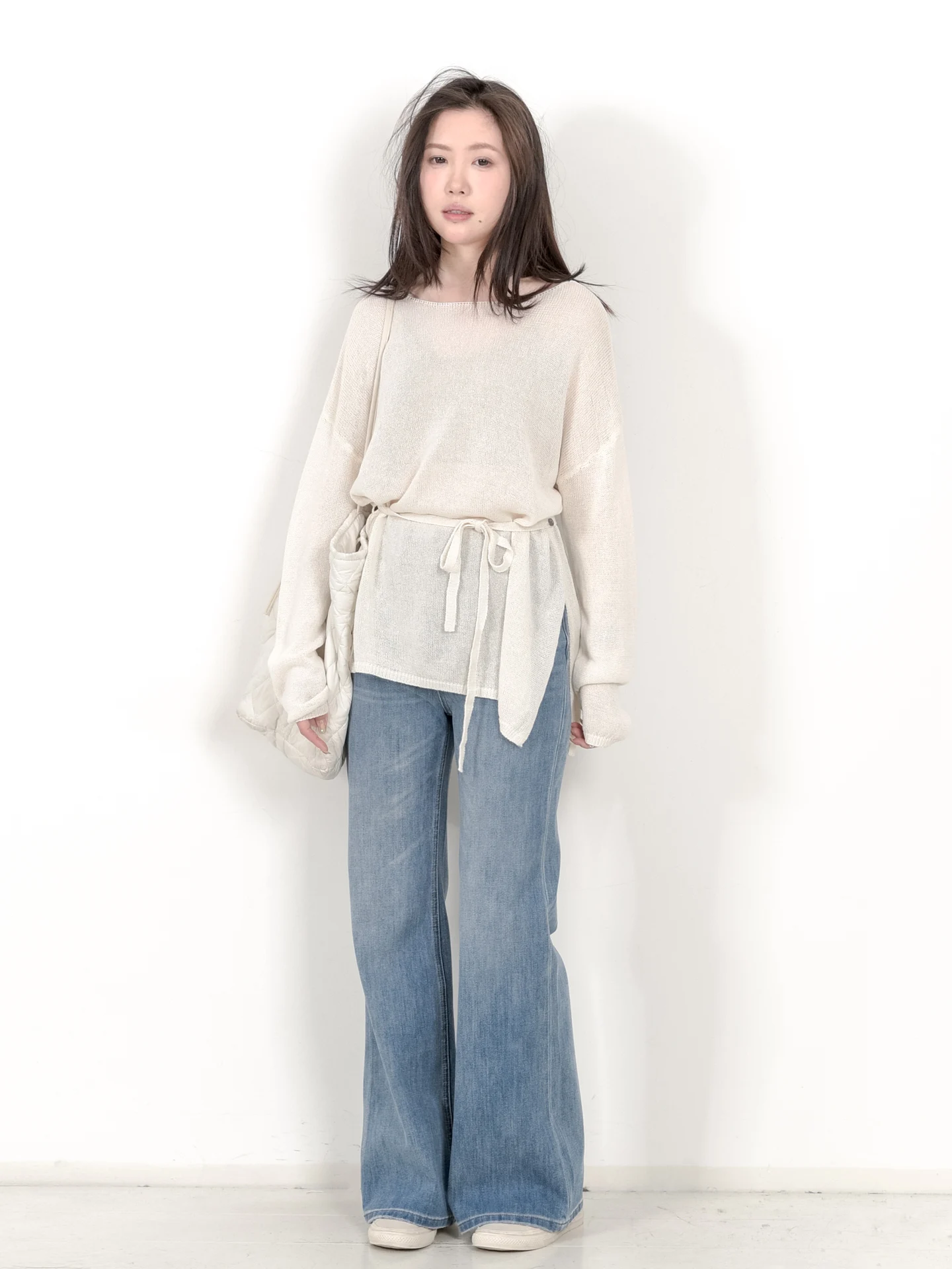 

Весенний винтажный свободный тонкий вязаный свитер с круглым вырезом для женщин: комфортный, дышащий, мягкий, с длинными рукавами, повседневный топ