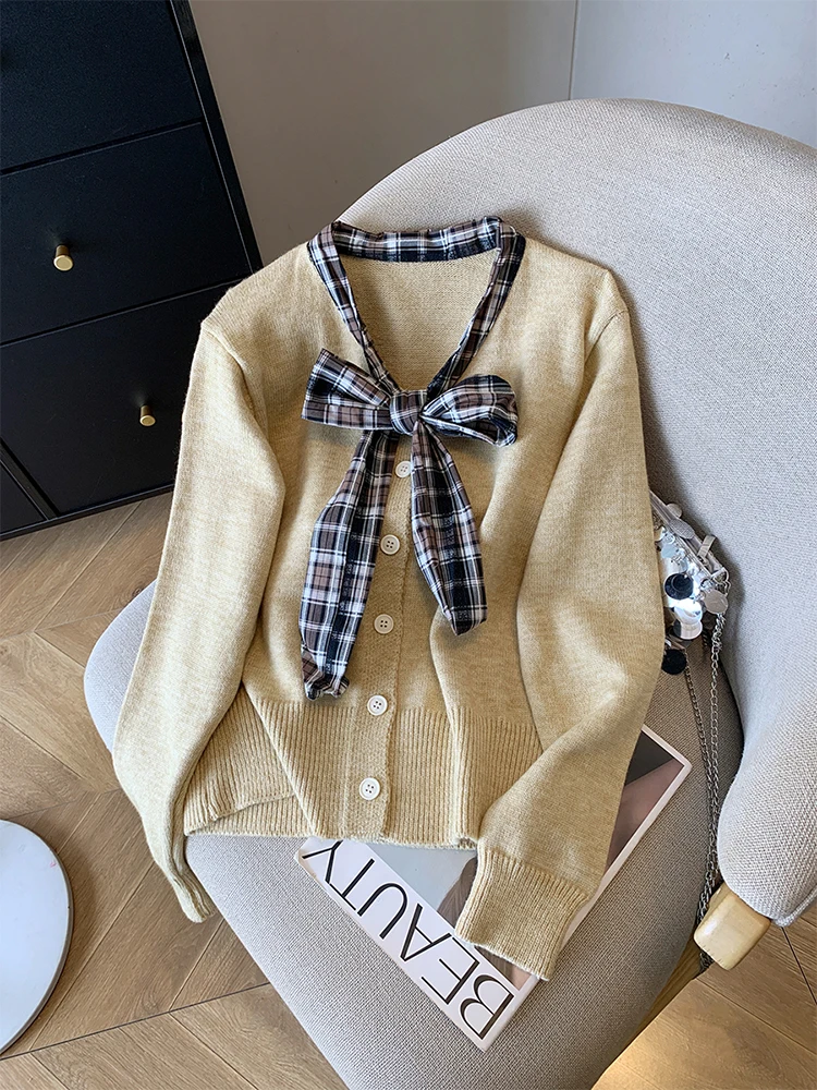 

Women Khaki Cardigan Bow Sweater Harajuku Vintage Aesthetic Y2k Long Sleeves V-Neck Cashmere Sweaters Jumper 2000s Clothes 2024