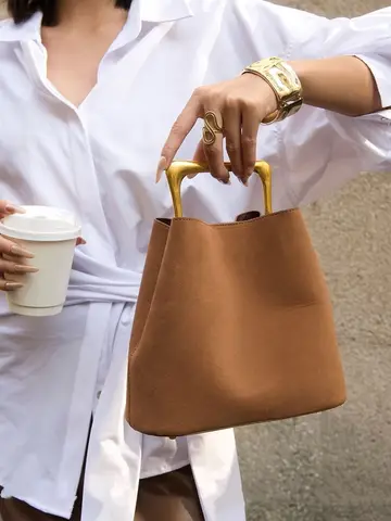 Luxury Women Handbags Velvet Elegant Wedding Party Dress Shoulder Clutch Bag Fashionable Metal Handle Purse Spring Summer New