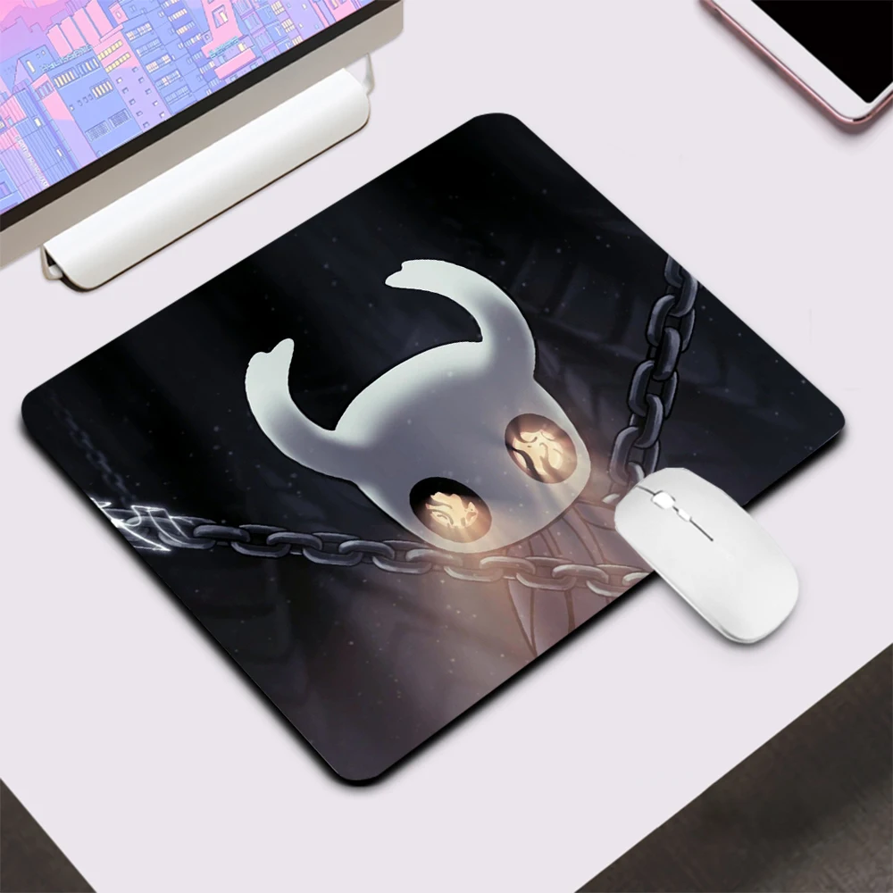 Hollow Knight Small Gaming Mouse Pad, PC Gamer Mousepad, Esteira de Mesa, Silicone, Laptop, Teclado, Computador, Escritório