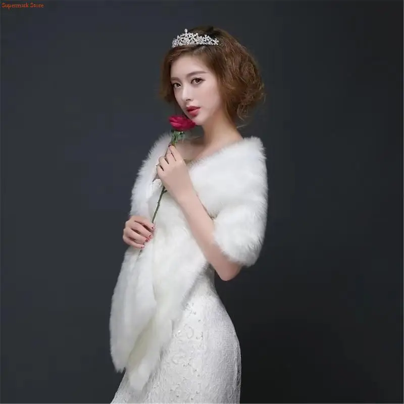 Q5WE Female Winter Shawl Warm Neck Wrap Fashion Party Stole Cheongsam Shoulder Wrap
