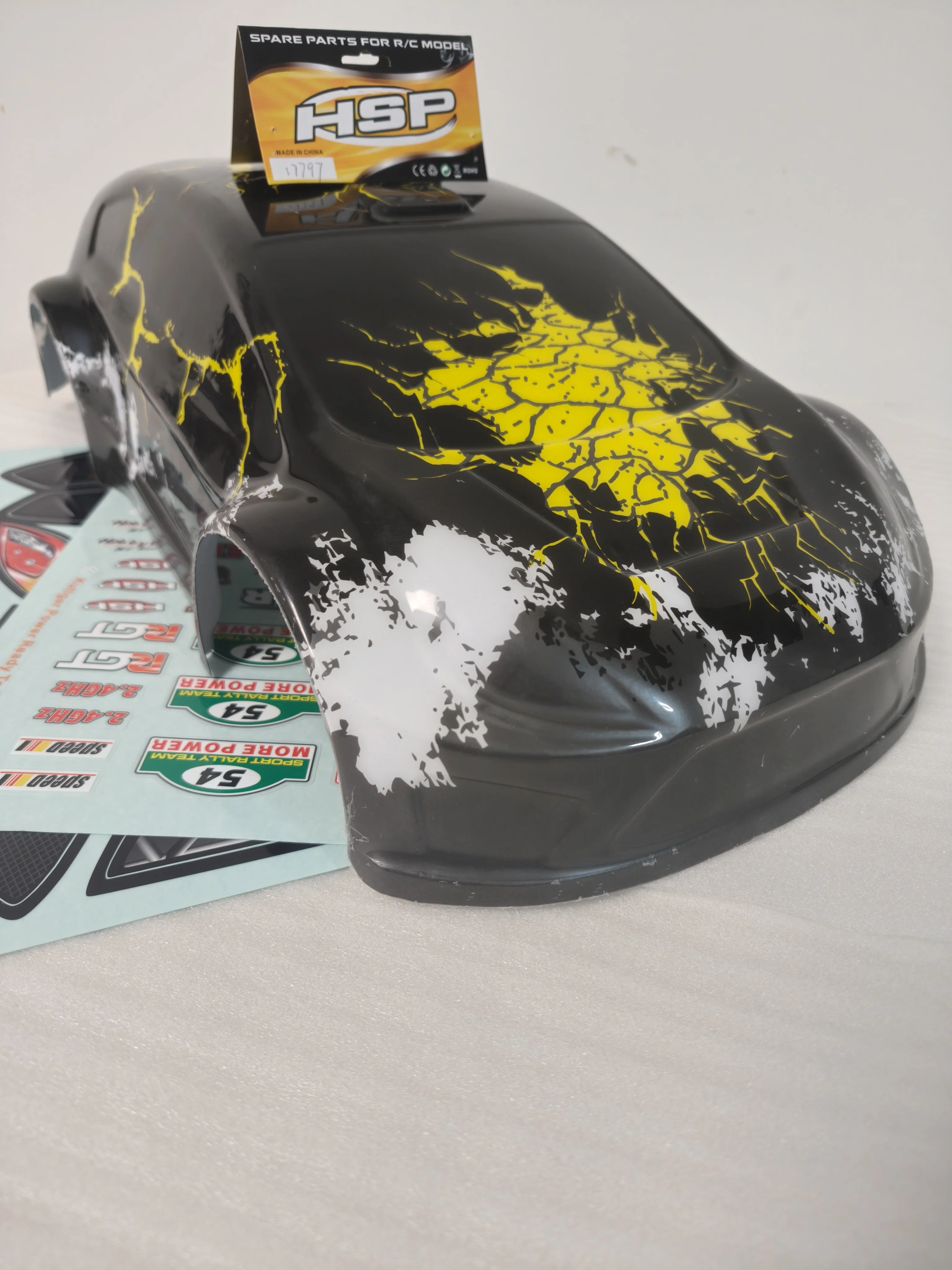 CZĘŚCI ZAMIENNE I AKCESORIA DO SAMOCHODÓW HSP RACING 1/10, KAROSERIA DO SAMOCHODÓW SZOSOWYCH 17797, PASUJE DO MODELU 94177