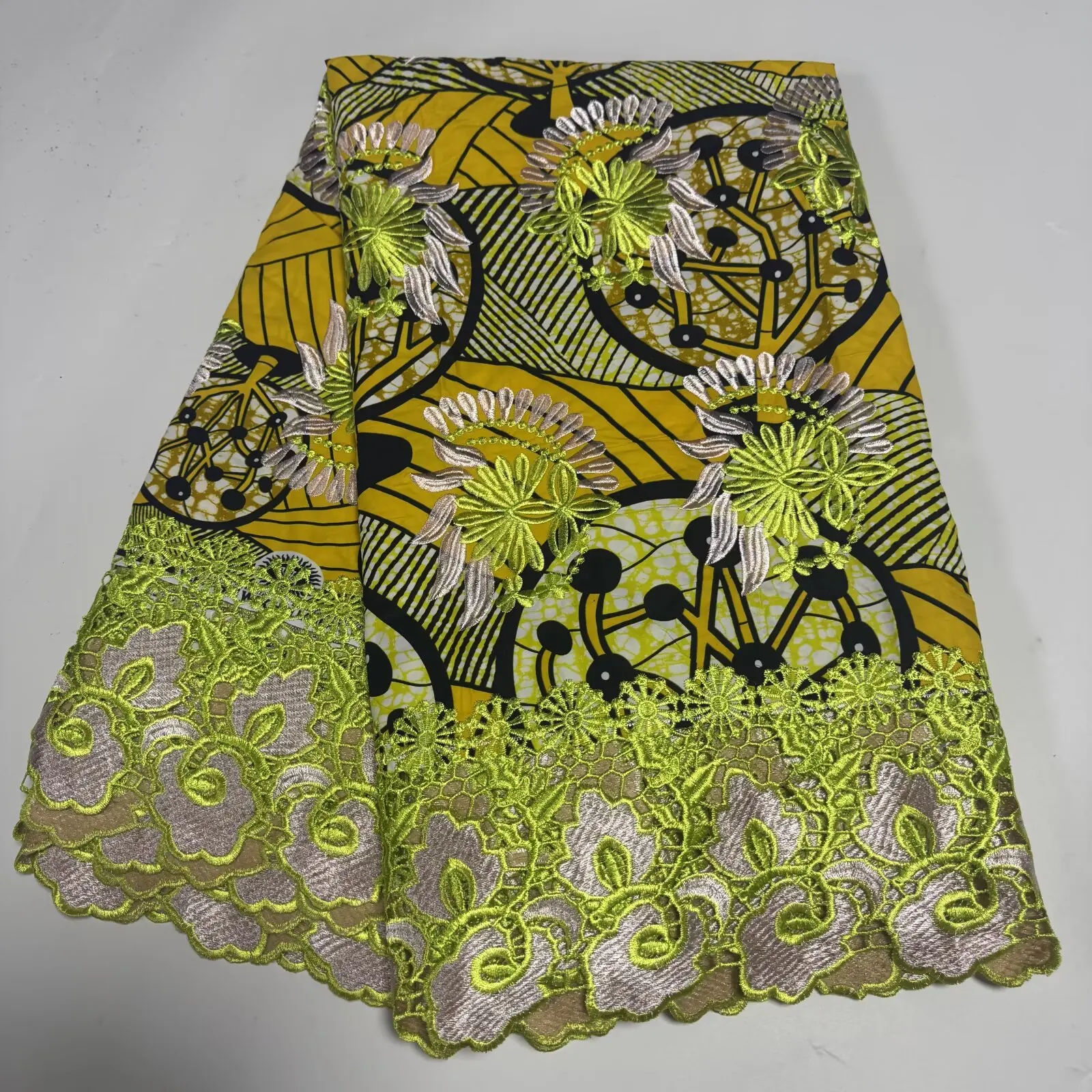 

Новейшая популярная хлопковая восковая кружевная ткань с африканским принтом, 6 ярдов, шнур с кристаллами, гипюровая кружевная ткань для женщин, праздничное платье F5-917-1