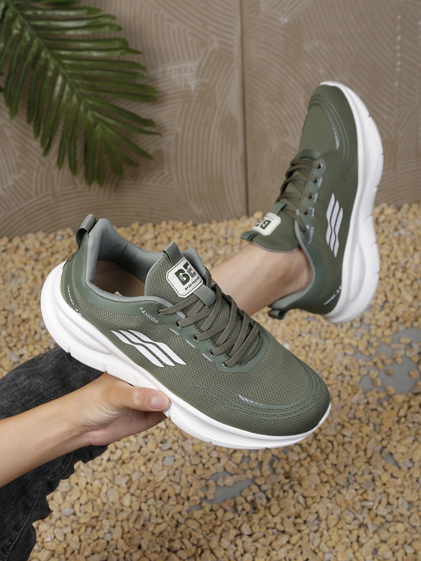 Atmungsaktive Laufschuhe aus Mesh für Damen und Herren, Sport- und Freizeitschuhe mit erhöhter Sohle, Outdoor-Freizeitschuhe – Detail 2
