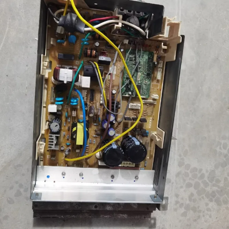 Suitable for RRZK3072 RAC-L72EVX KFR-72W/BPL control motherboard of variable frequency air conditioning accessories