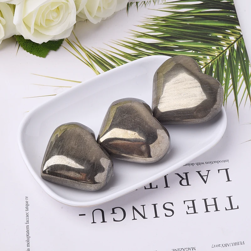 1pc Pyrite Heart spiritual Healing Crystals Modern Decor Meditation Crystal Healing Stones for souvenir gift