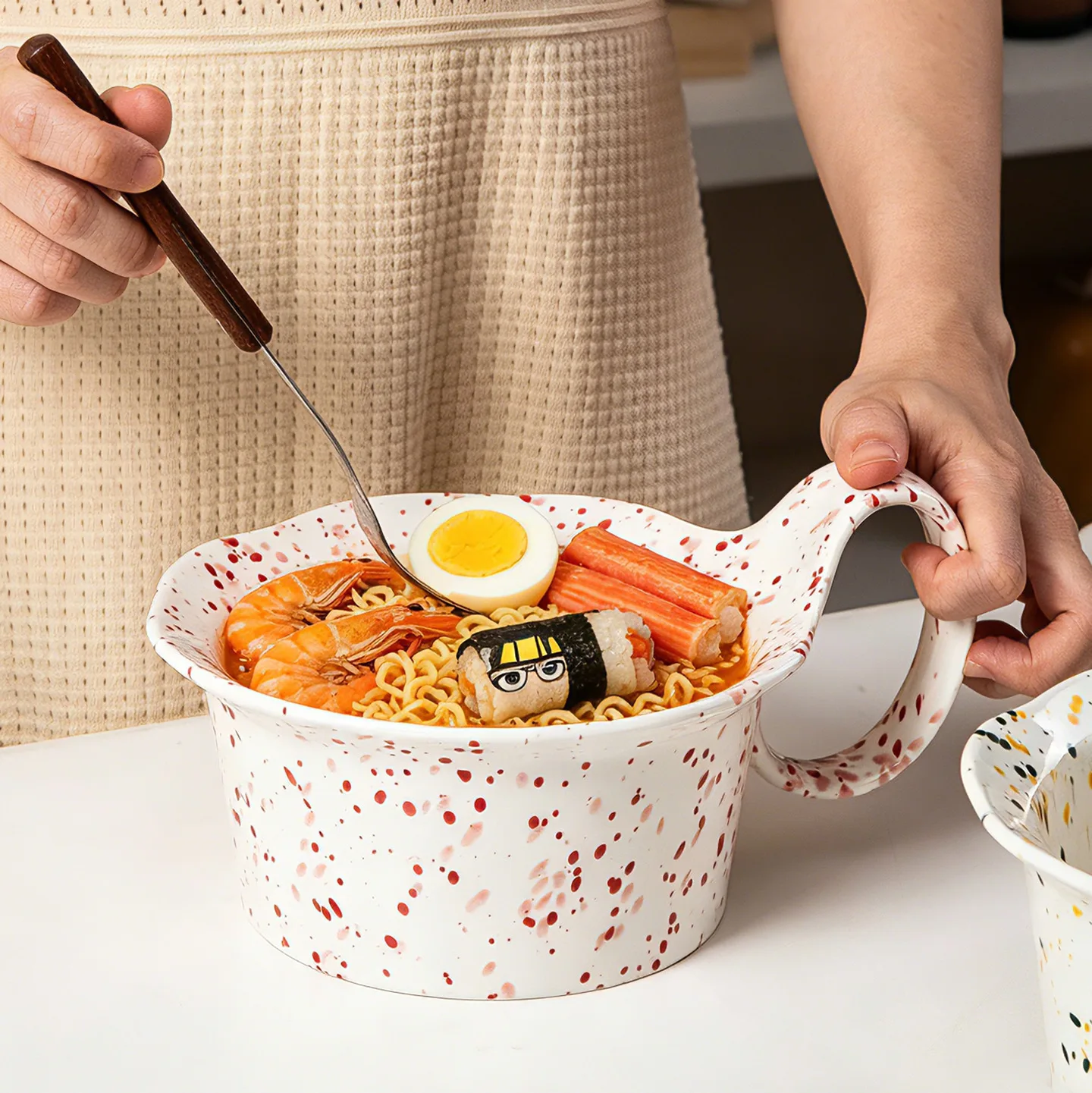 7 Inch Splatter Ink Ceramic Handled Bowl 800ml Large Ramen Soup Oat Yogurt Bowl Microwave Dishwasher Safe