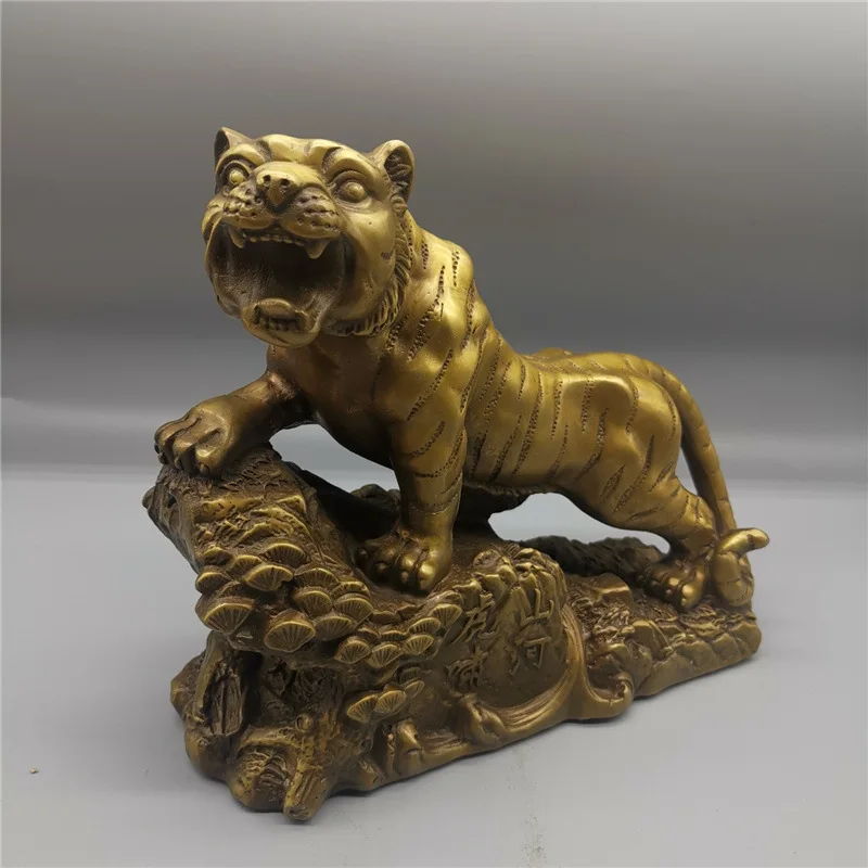 Guyunzhai Brass Twelve Zodiac Tiger Ornaments Home Office Crafts Roaring Landscape