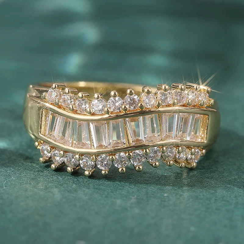 Schillernder Eingelegter Weißer CZ Damenring Exquisiter Goldfarbener Geometrischer Ring für Tägliches Tragen Partyschmuck Jubiläumsgeschenk – Detail 1