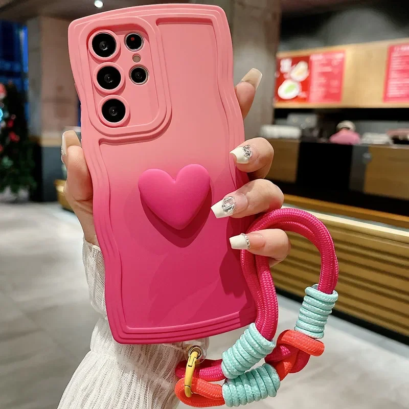 Liebe Herz Gradienten Handgelenk Strap Fall Für Samsung Galaxy S25 S24 Ultra S23 S21 FE S22 Plus A16 A06 A55 A535 A25 A15 A05s A05