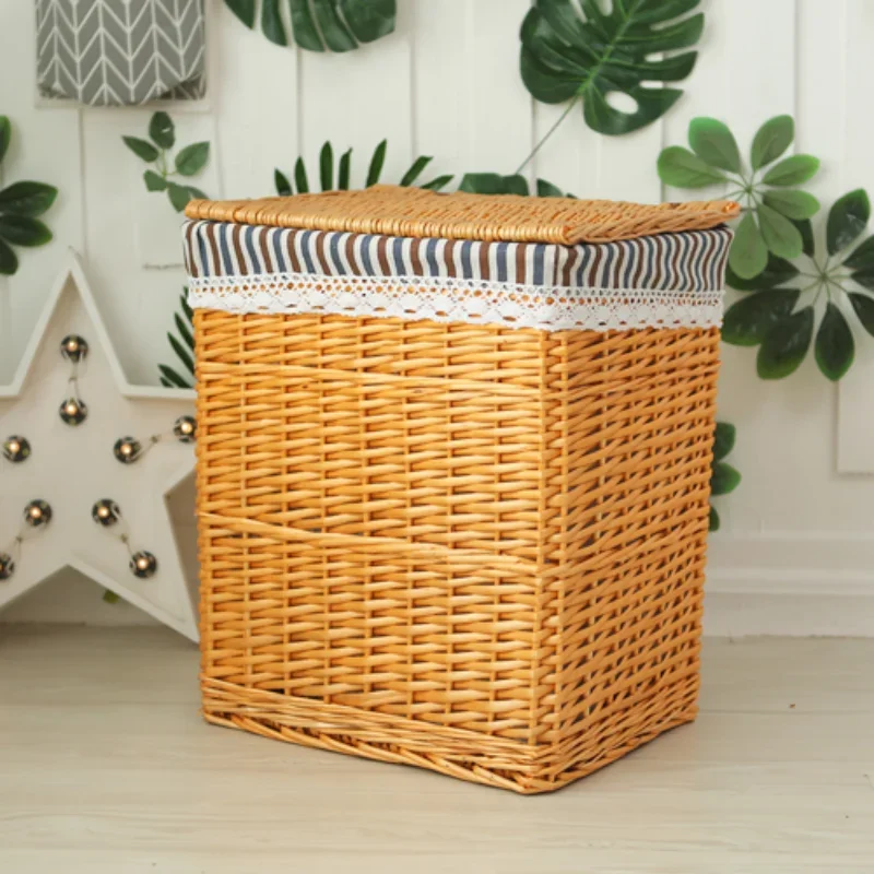 Lidded Rattan Woven Basket Decorative Laundry Hamper Toy Storage Solution Handcrafted Multi-Use Organizer