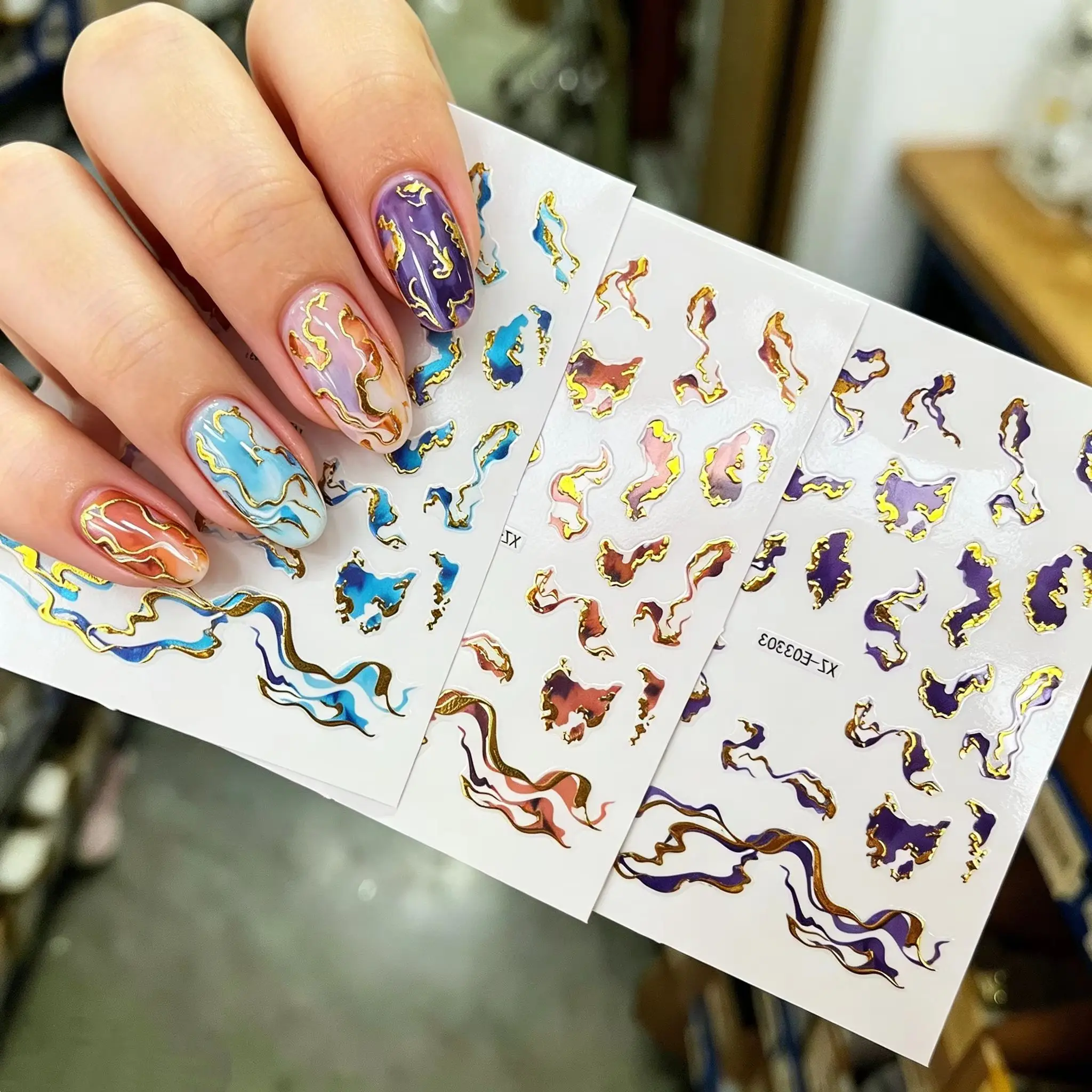 3pcs Gold Foil Marble Nail Stickers Bronzing Abstract Wave Nail Decals Colorful Liquid Pattern Nail Wraps DIY Manicure Supplies*