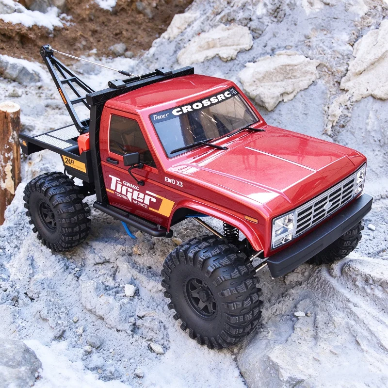 Hot CROSSRC EMO X3 Big Tiger 1/8 Remote Control Electric Rescue Towing Climbing Off-road Vehicle RC Two-Speed Model With Lights