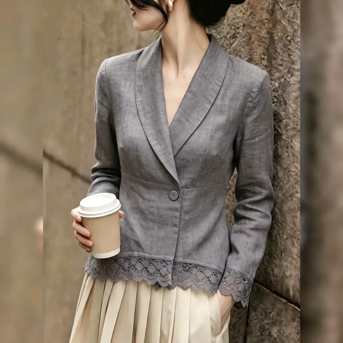 Elegant Lace Patchwork Shirt Jacket Women's plus Size Slimming Design Spring Autumn New Style Polyester Fiber Long Sleeve Sho...