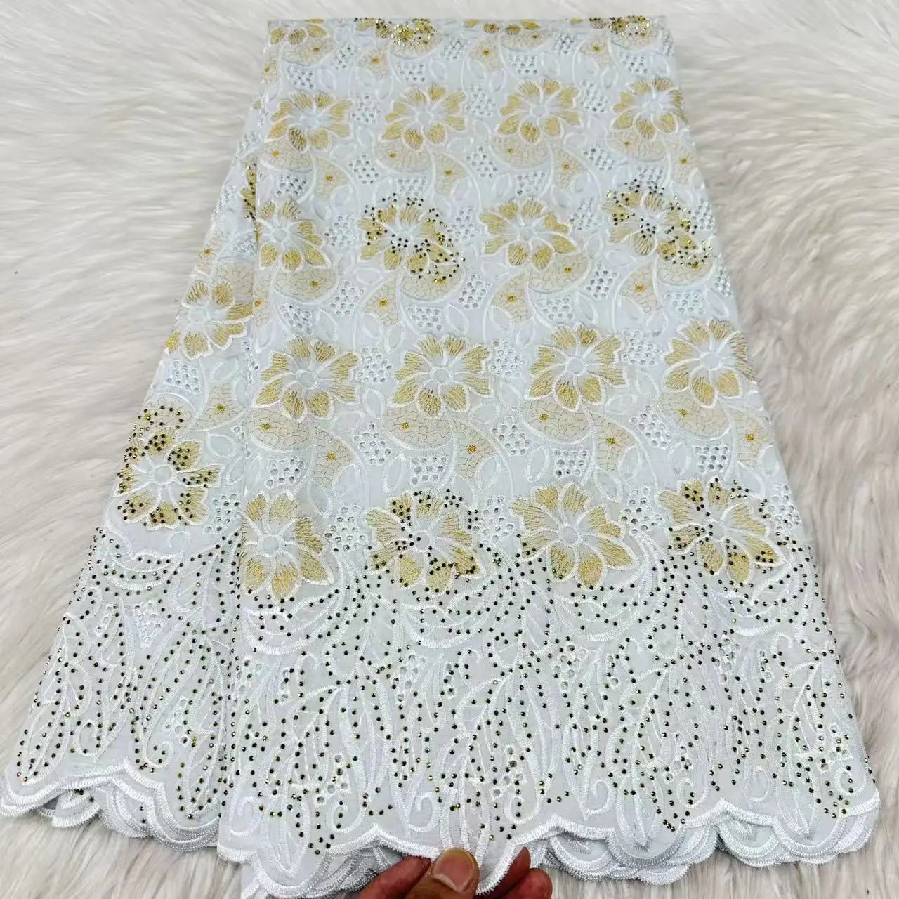 nigerian-high-quality-2026-embroidered-cotton-lace-fabric-african-swiss-voile-fashionable-textile-for-women's-dress