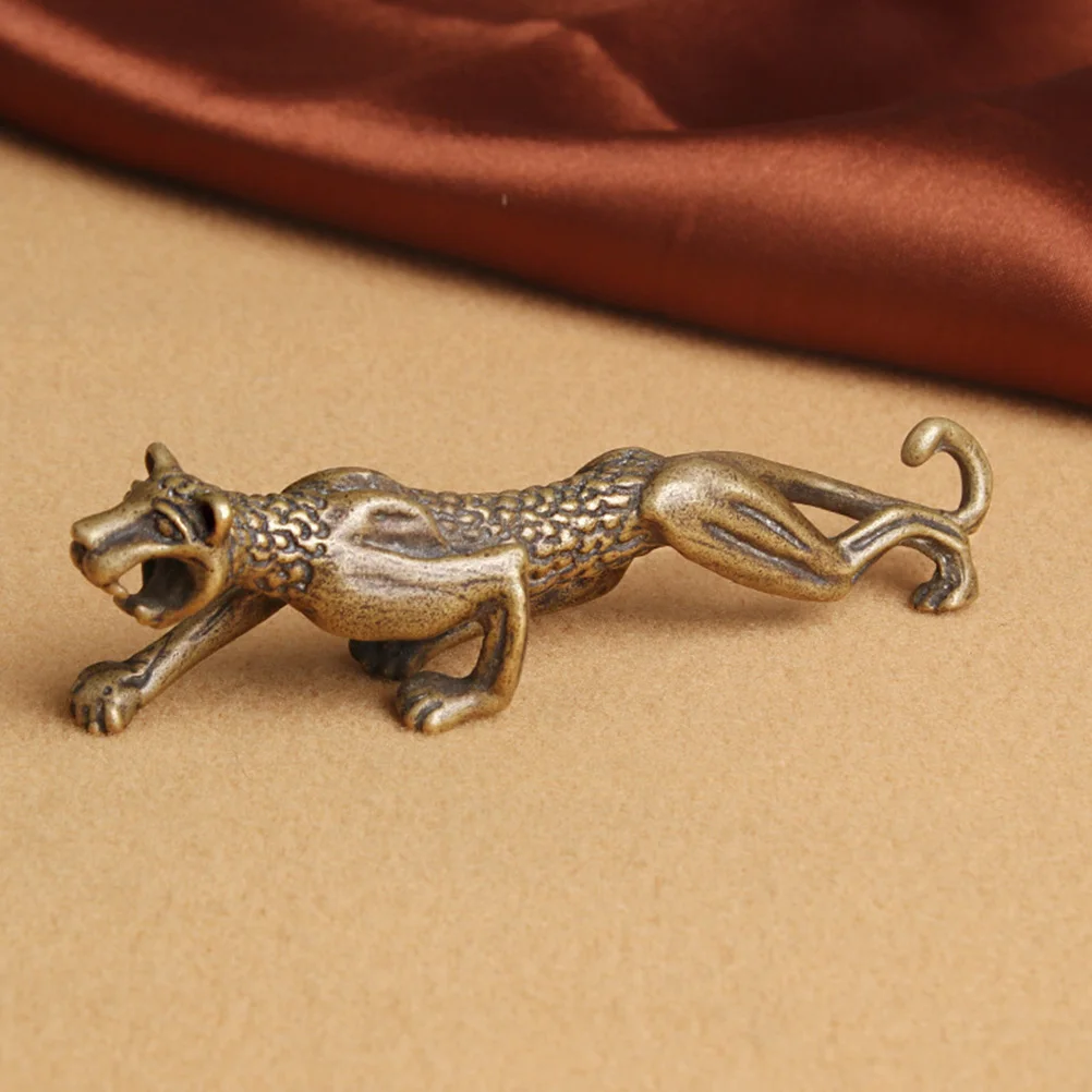 

Brass Cheetah Retro Crafts Tabletop Statue Brass Cheetah Decor Smooth Surface Wear Resistance Desk nament Study Room Decor