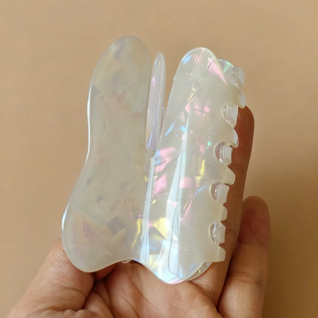 

DS NEW Mermaid White Teeth Shaped Hair Claw Exquisite Playful Teeth Claw Clip Trendy Hair Clips for Women Girls Hair Accessories