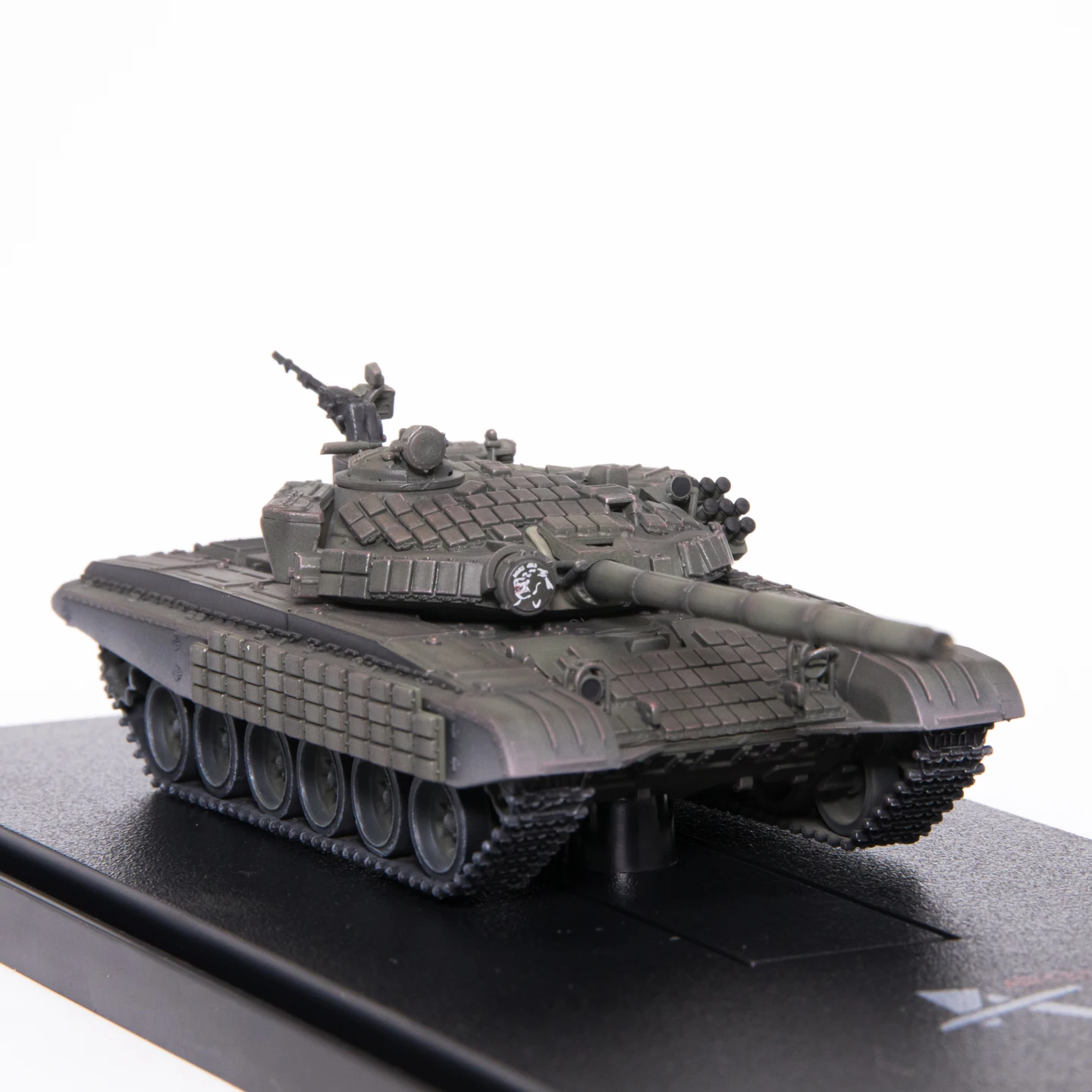 

1:72 Scale Plastic Russian T72 T-72B1 Main Battle Tank Model Militarized Combat Track Type Classic Toy Adult Gift Static Display