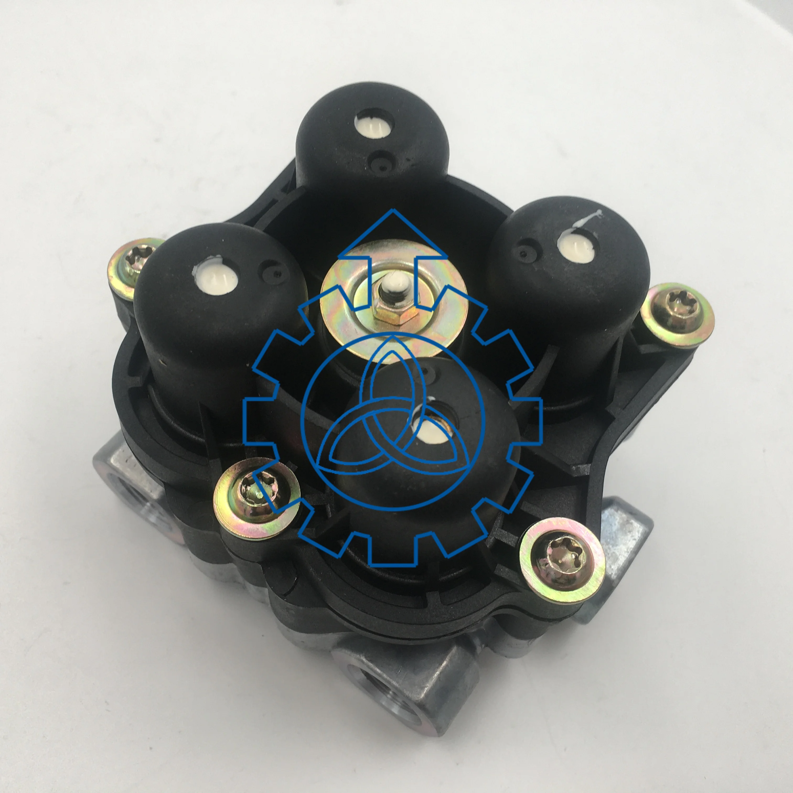 

Brake System Four Circuit Protection Valve AE4610 1367504 1521155 for Truck Four Way Protection Valve for DAF