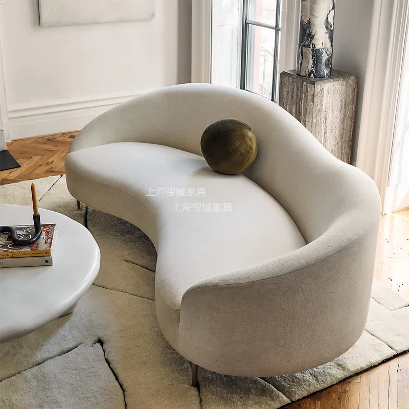 Nordic light luxury fabric curved three-person sofa vintage designer creative special-shaped hotel beauty salon curved sofa