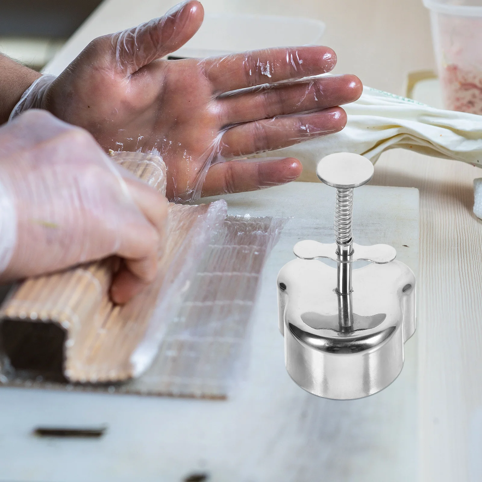 

Rice Ball Mold Innovative Design Easy Removal Onigiri Maker DIY Sushi Mold Convenient Kitchen Tool Rice Ball DIY Molds