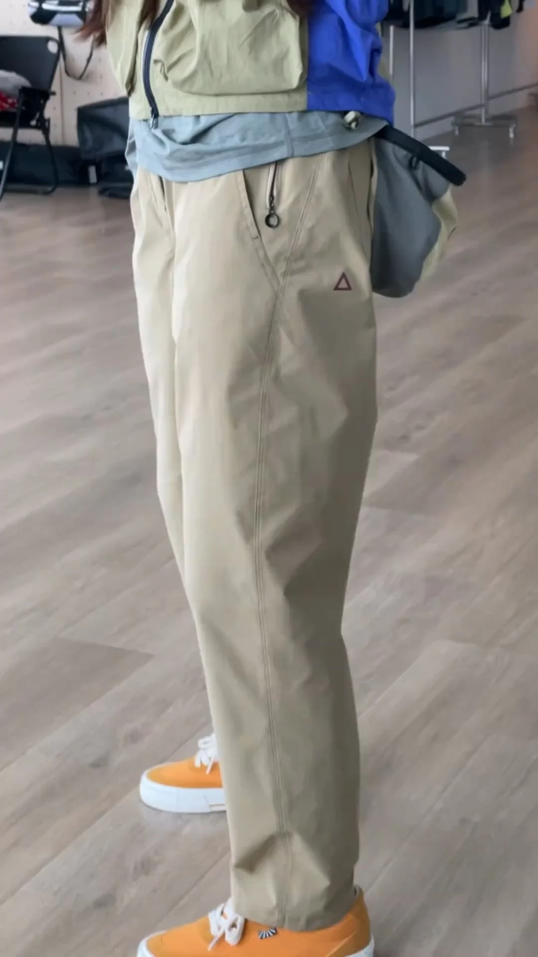 Frühling Sommer Reißverschluss-Taschen Cargo Freizeithosen Herren Schnelltrocknende Jogginghosen Wanderhosen Outdoor Alltagskleidung Schmal Zulaufende Hosen für Männer – Detail 4