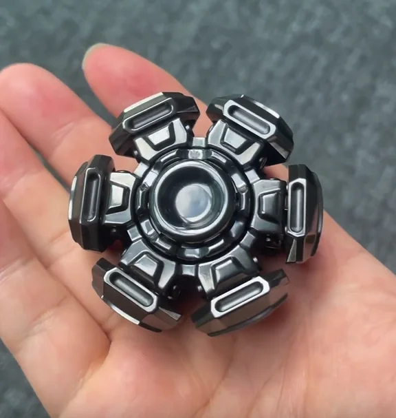 Used EDC Ancient Iron T-Max Zirconium Black Polishing Stress Relief Toy Haptic Spinner Fingertip Gyroscope Decompression Toys