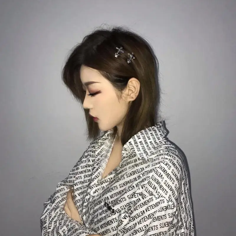 

652F Bangs Duckbill Clips Gothic for Cross Hairgrips Trendy Hair Side Clips Punk Head