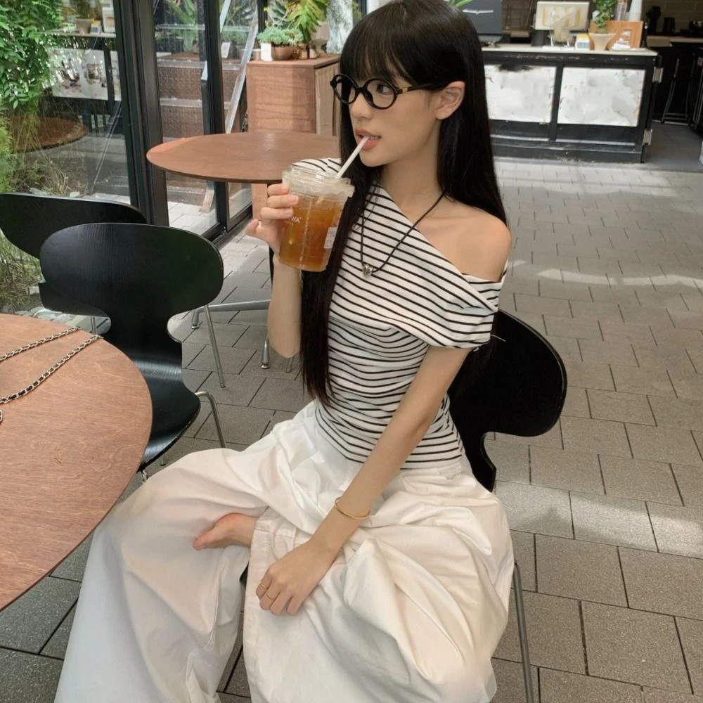 

Fashion Pleated Stripe Short Sleeve T-shirt Pullover Patchwork Y2K Crop Top Women Retro Slim Fit Off Shoulder Shirt Top Summer