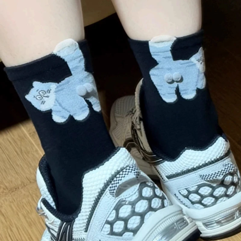 Novidade gato bunda ovo meias gato impressão macio respirável algodão meio tubo meias engraçado sono chão casa meia presente para gatos amantes