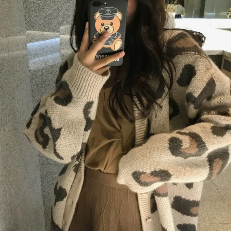 Pink V-neck Leopard Print Sweater Women\'s Autumn Korean Version Loose Fit Slimming Sweater Knitted Cardigan Jacket