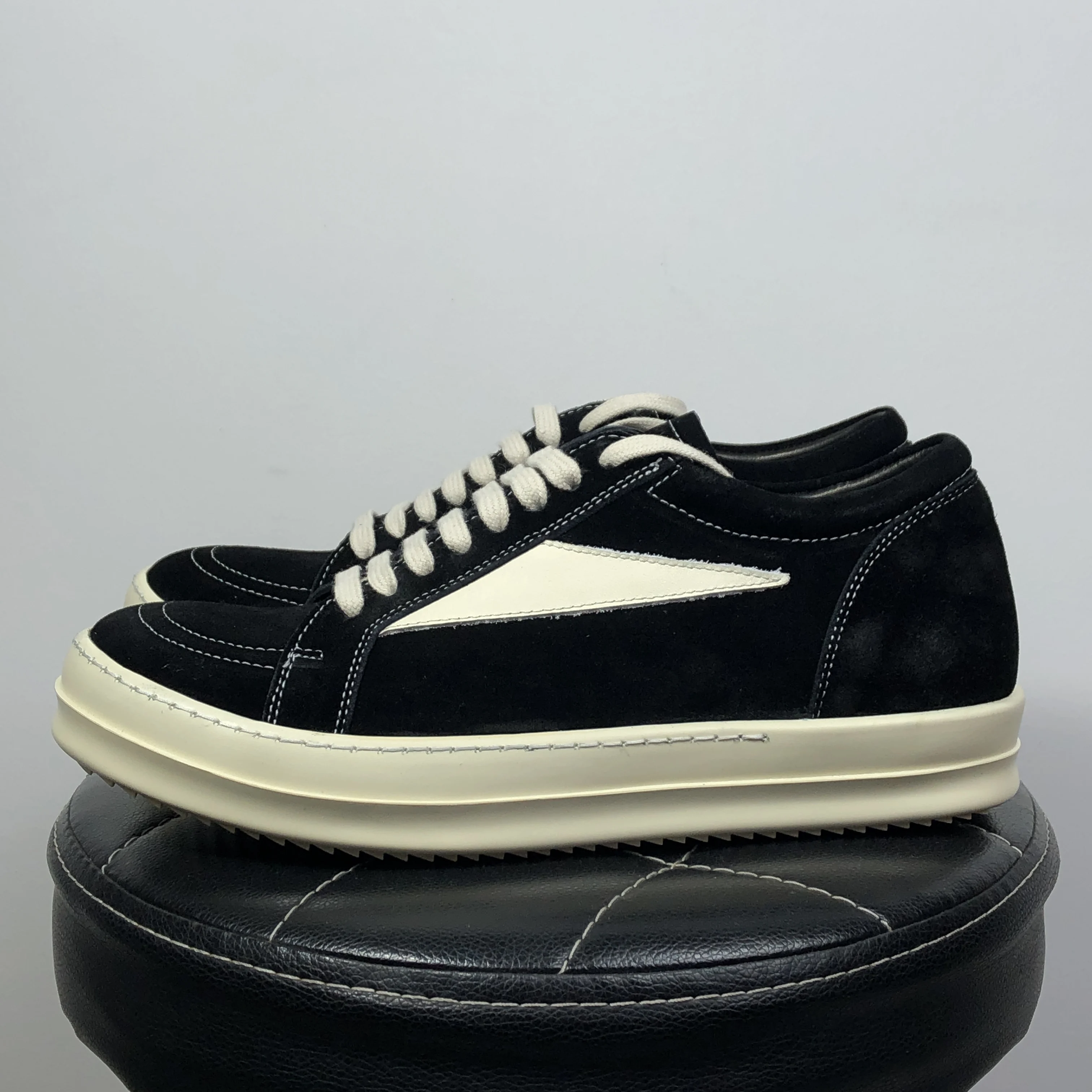 Mannen Casual Schoenen Echt Leer Lace Up Vrouwen Luxe Sneakers High Street Herfst Flats Zwart Wit Platform Designer Schoenen