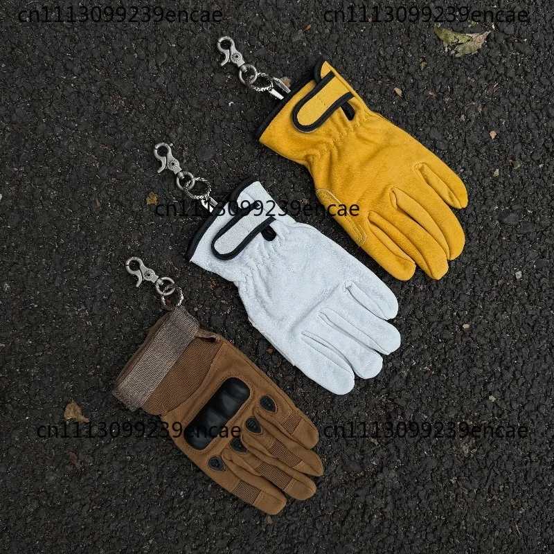 Suitable for gloves and accessories, metal keychains, detachable pants hanging accessories